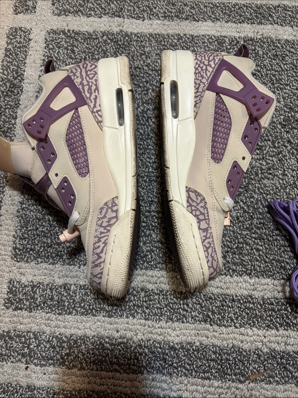 Jordan Kids Cream and Purple High-Top Sneakers